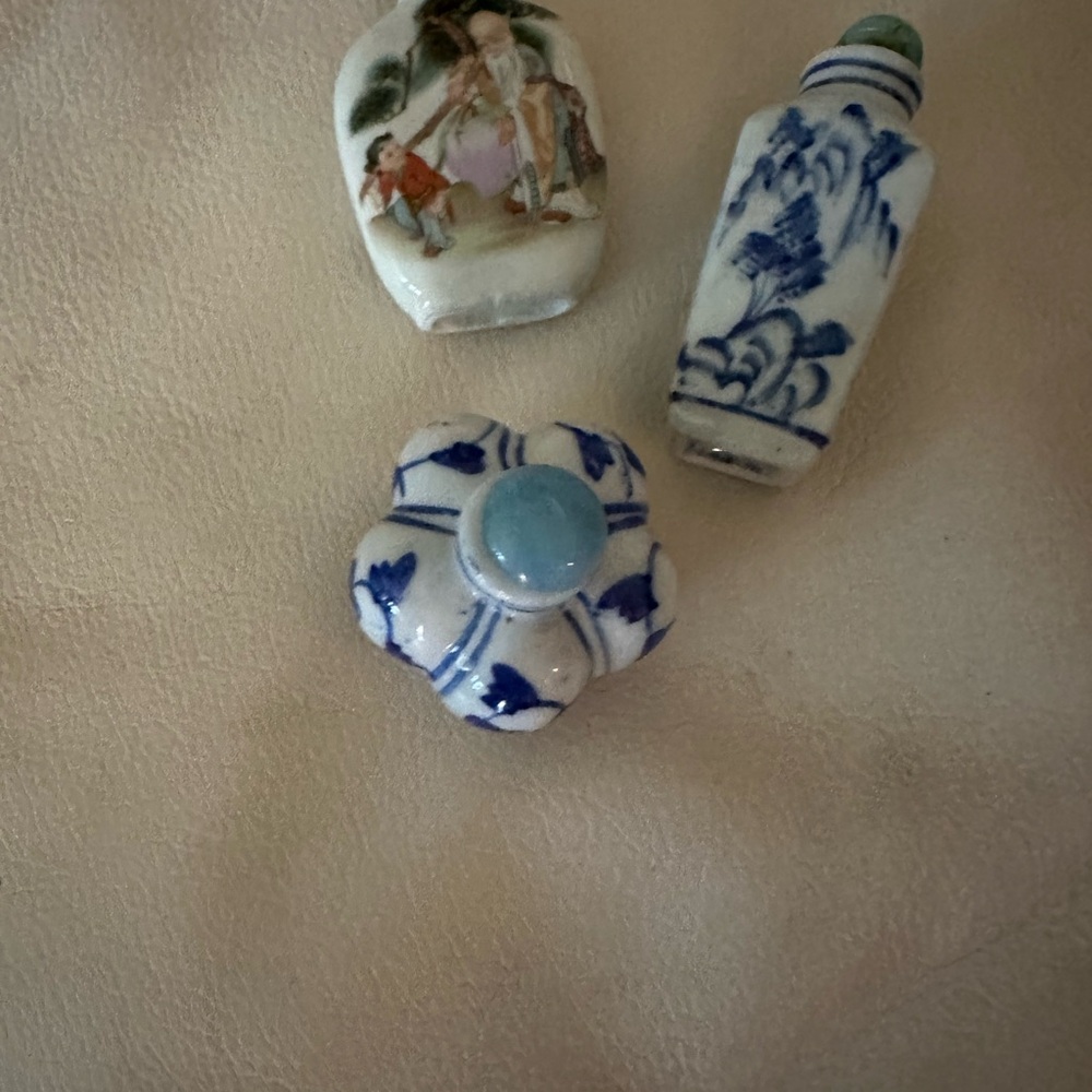 Blue and White Porcelain Decorative Set